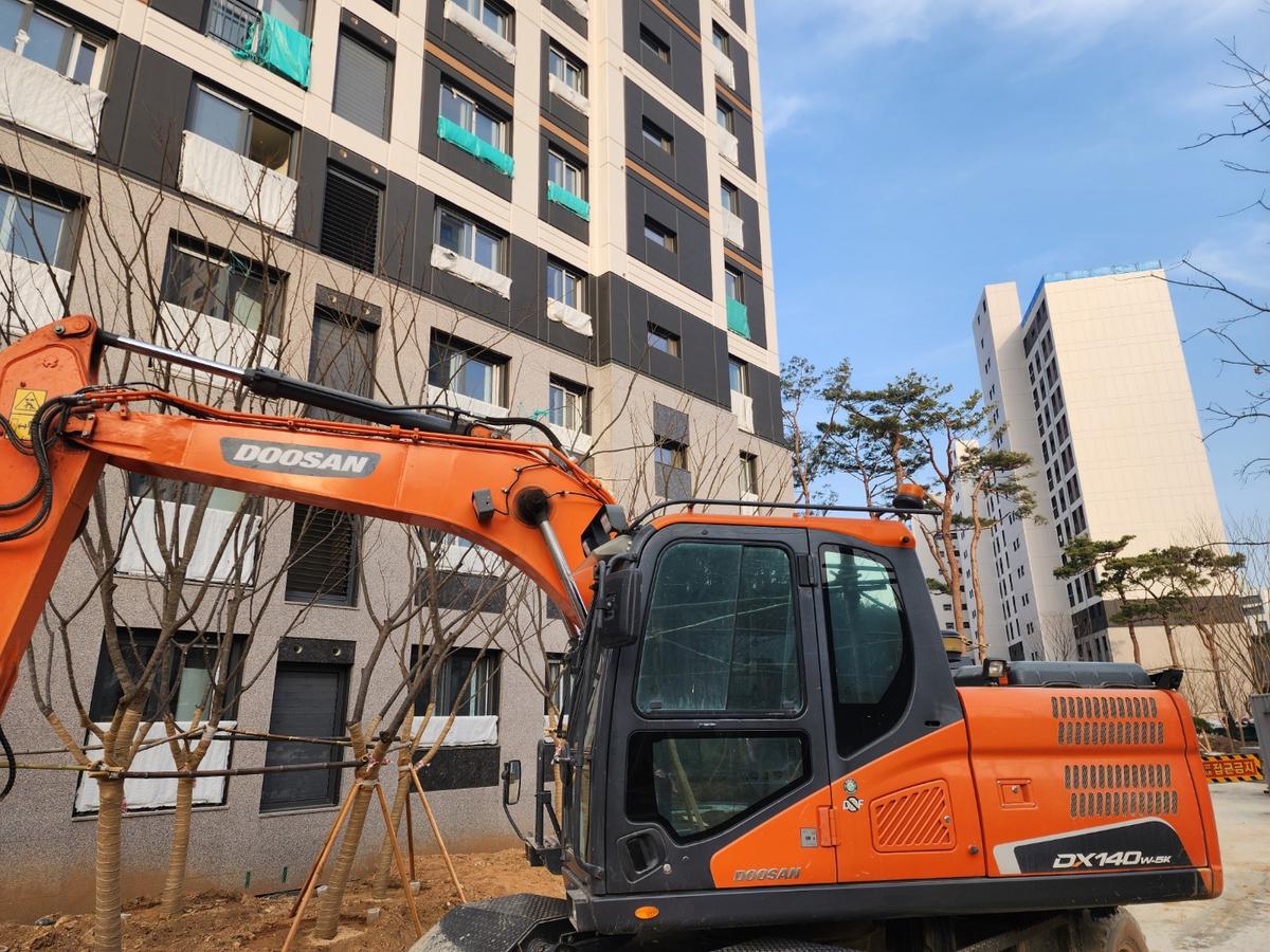|디씨엠이테크(주) (DCM E-TECH Co., Ltd.)